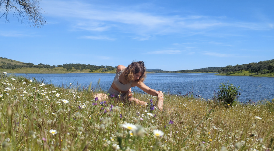 Yoga on Uneven Ground: How to Practice Outdoors