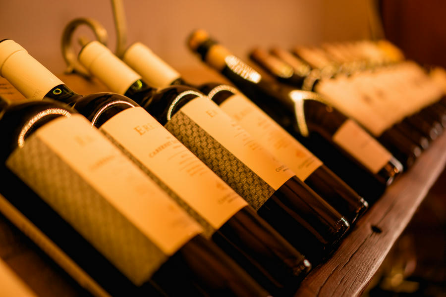 wine bottles wine bottles