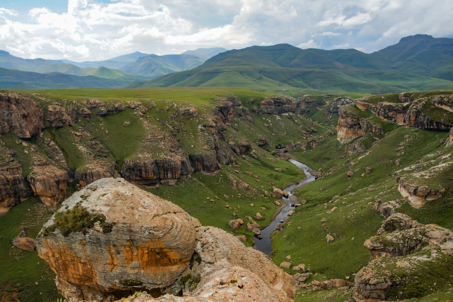 Trail Ride in Drakensberg with Khotso