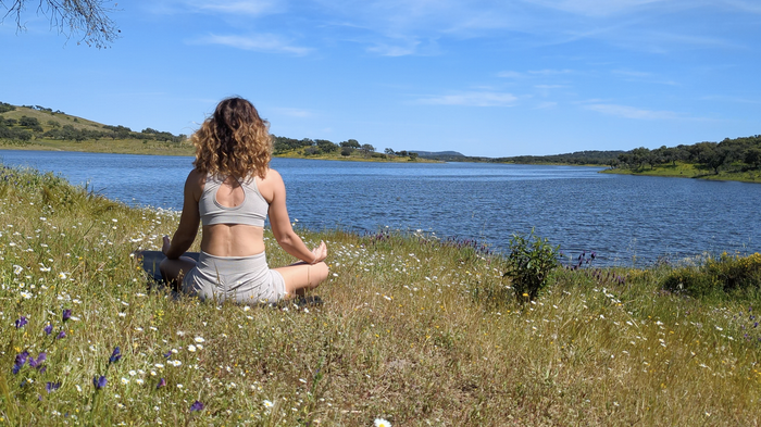 Yoga Outdoors on Uneven Terrain: Tips for Vanlife & Travel